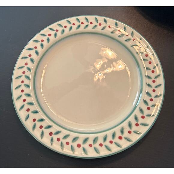 Berries Hartstone Pottery Replacement 11" Dinner plate - Picture 1 of 3